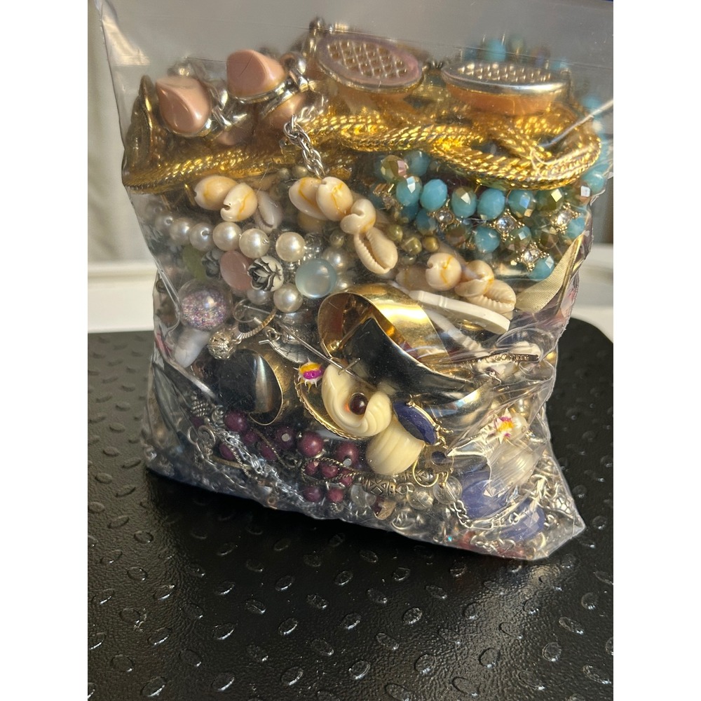 Mixed Craft Jewelry 3 lbs Vintage Modern Broken Repair Repurpose Lot 5